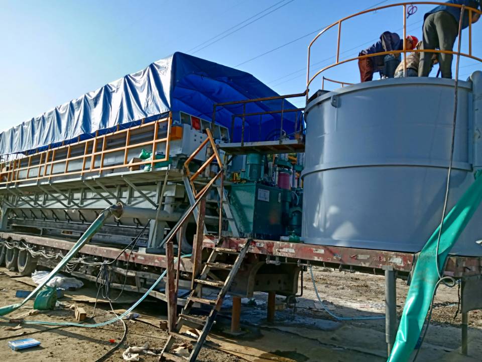 东凤镇污水池淤泥处理-河道清淤-炜誉市政