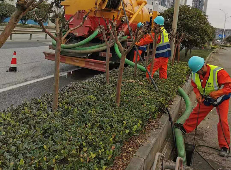 东凤镇市政管道清淤